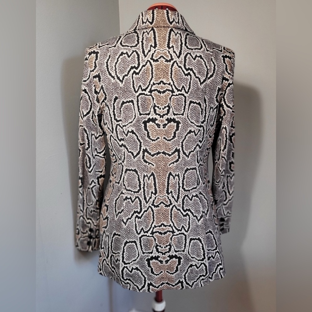 NWT - Cabi Python Blazer - Picture 3 of 8